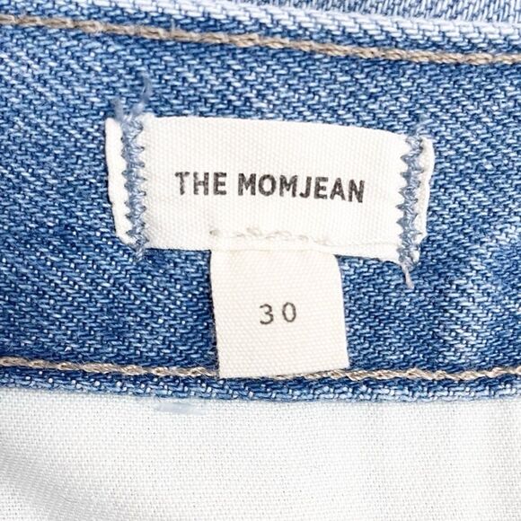 Madewell The Mom Jean in Gilford Wash Light Wash Slouchy Jeans Size 30 | 10 - Picture 11 of 13